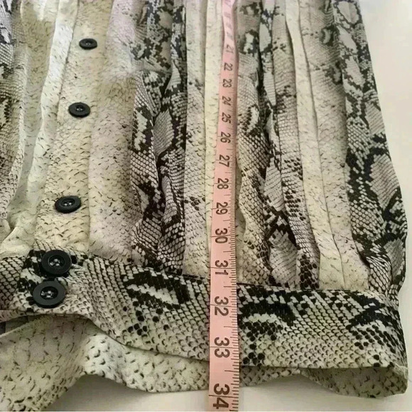 Dress Forum Women's Snakeskin Print Pleated Midi Skirt Size Large - Picture 7 of 14